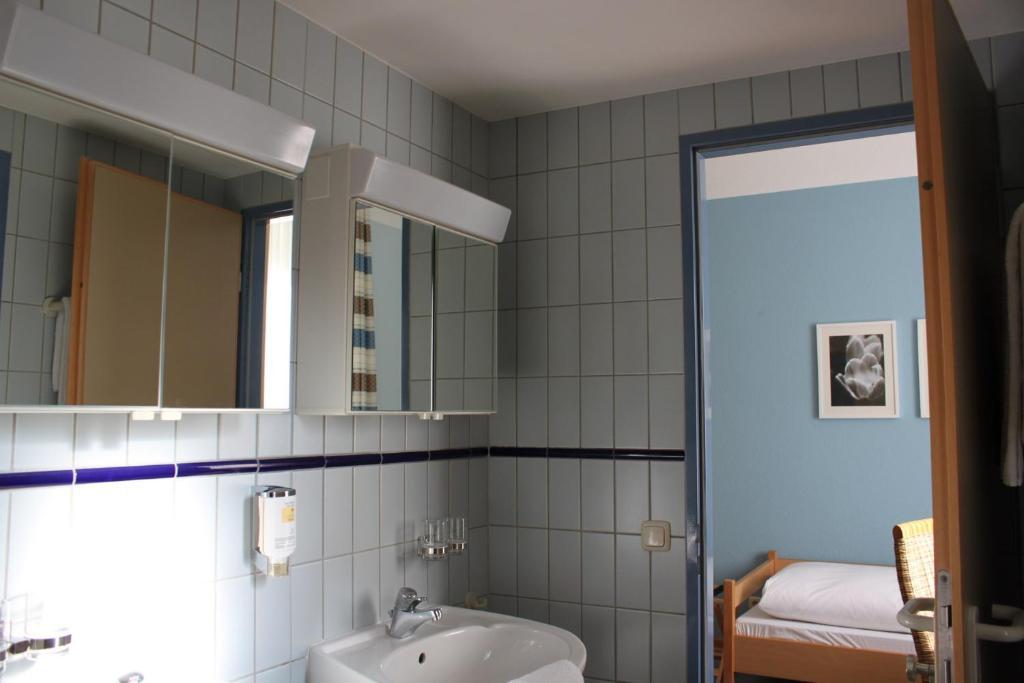 Landhotel Zur Alten Kaserne Ebern Bagian luar foto